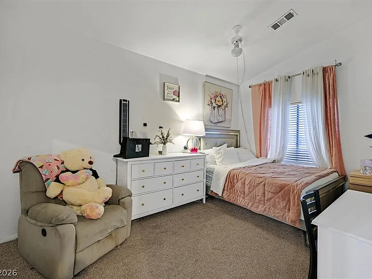 513 Beaconwood St — Photo 20