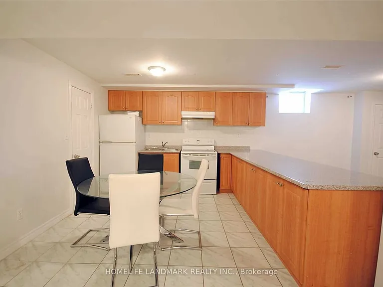 23 Houser St #BASEMENT — Photo 4