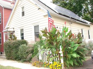 65 2nd Ave, Rensselaer, NY 12144