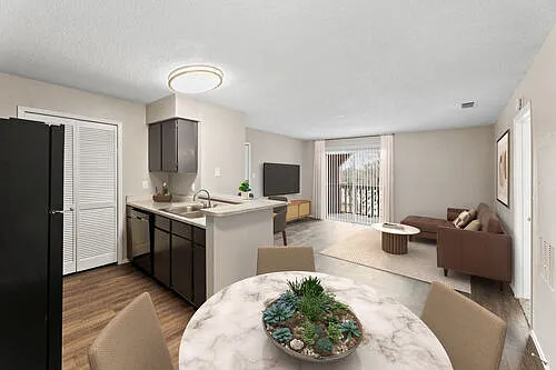 Fredericksburg Place Apartments — Photo 9