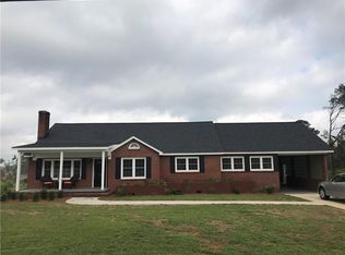 714 S Oak St, Seneca, SC 29678