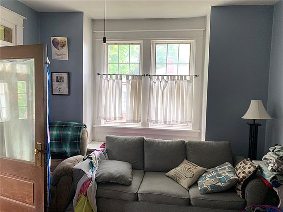 5th image of 404 Washington Ave