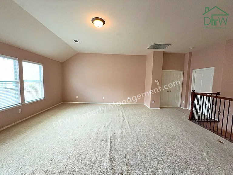 9709 Gessner Dr — Photo 15