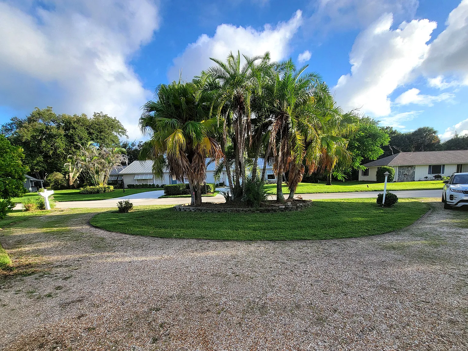 2 bed, 1849 sqft, $2,275 — Photo 4