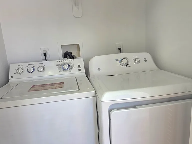 272 Highland Ave #A — Photo 20