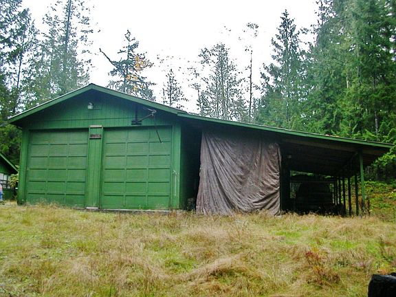 4th image of 50 Creek Dr