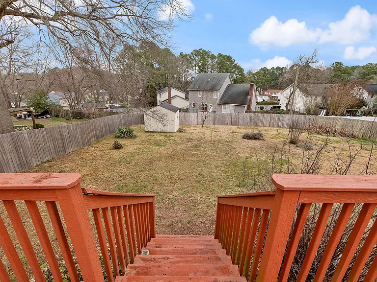 5613 Continental Way — Photo 32