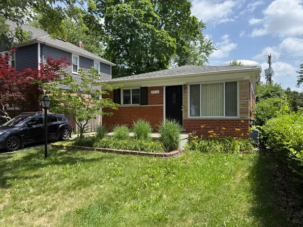 3016 Harvard Rd, Royal Oak, MI 48073