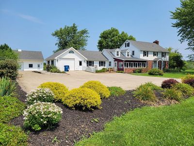 5677 E Bayshore Rd, Lakeside Marblehead, OH, 43440