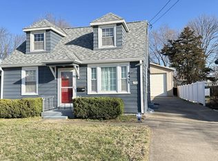 2437 Oak St, Quincy, IL 62301