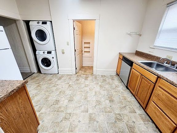 5th image of 721 Richwood Ave