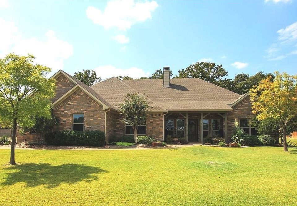 1st image of 104 Sequoya Dr