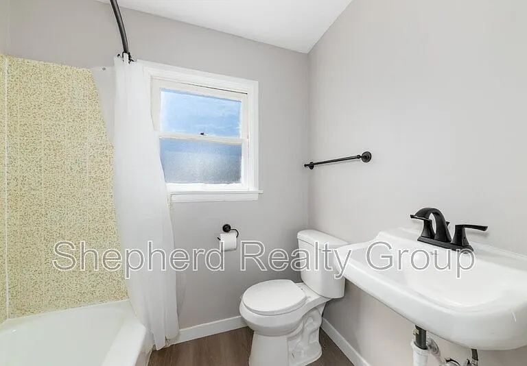 3342 Eucalyptus Ave — Photo 10