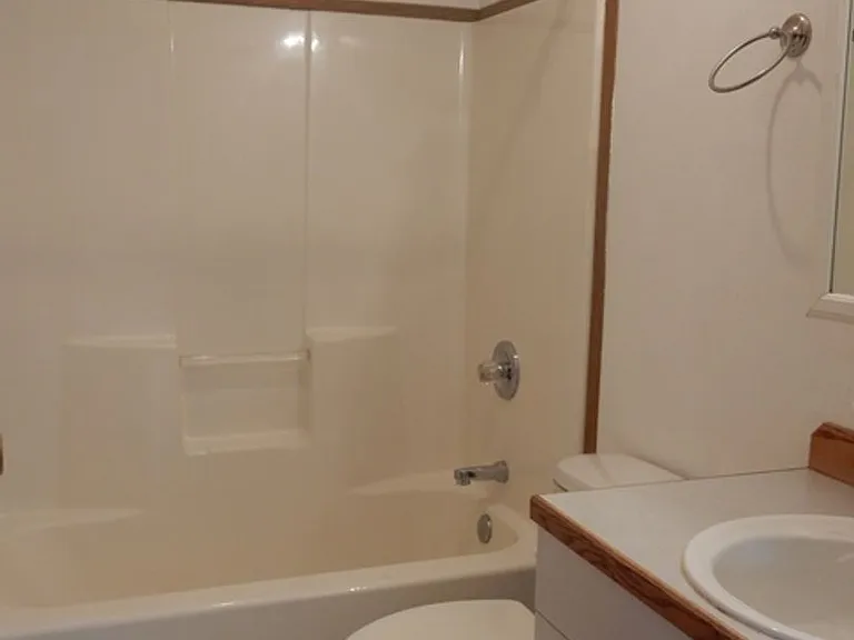 1514 Lynden Way #B — Photo 17