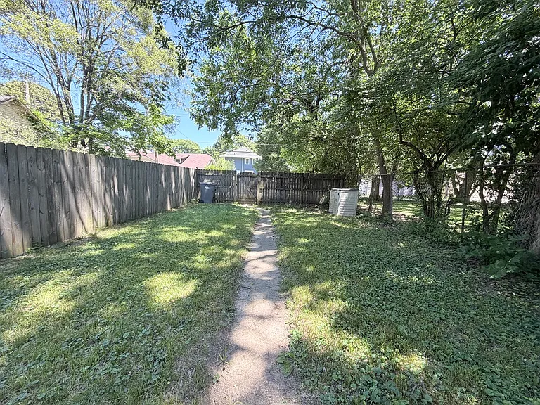 4115 N College Ave — Photo 5
