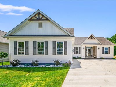 973 Lake Rd, Conneaut, OH, 44030