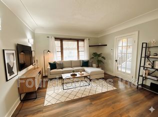 275 Kensington Ave N #1, Hamilton, ON L8L 7N8