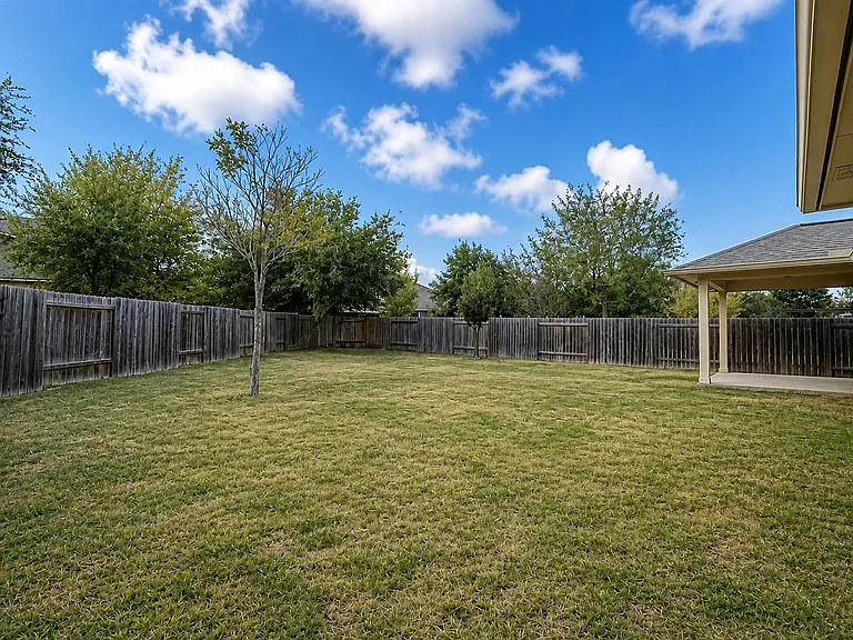 9408 Castle Pines Dr — Photo 27
