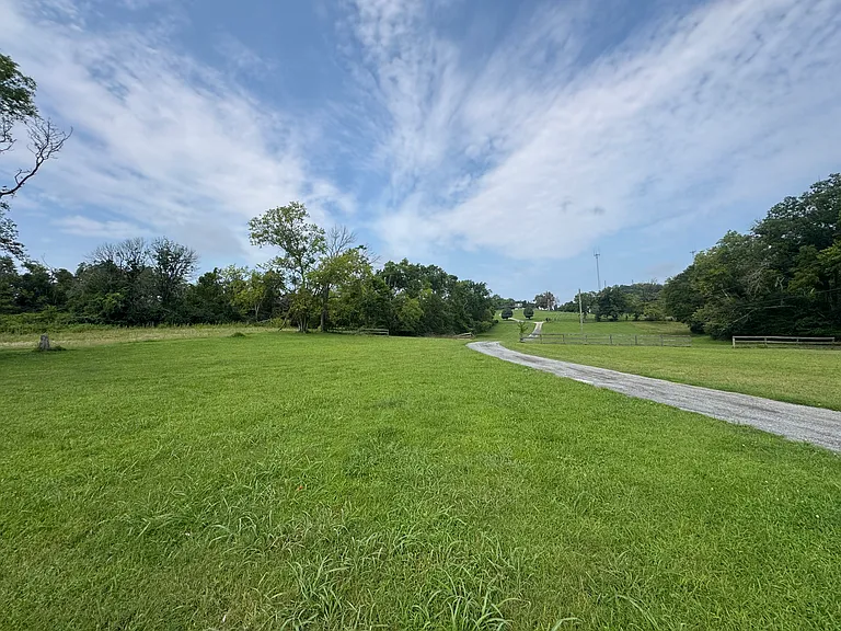 3569 Brick Church Pike — Photo 3