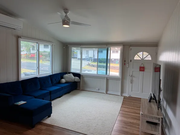 (undisclosed Address), Kailua, HI 96734
