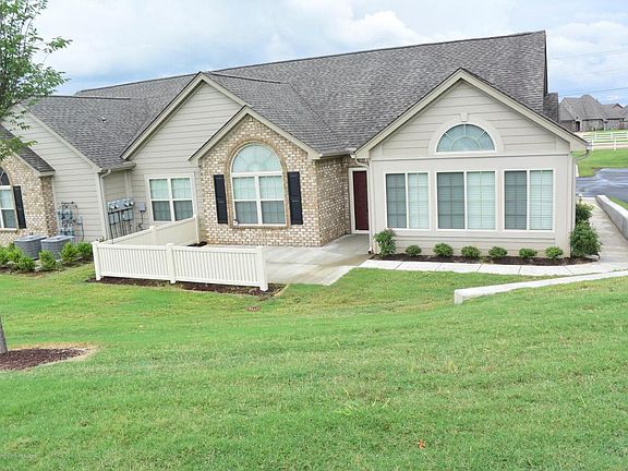 3rd image of 8686 Parkview Cir #87