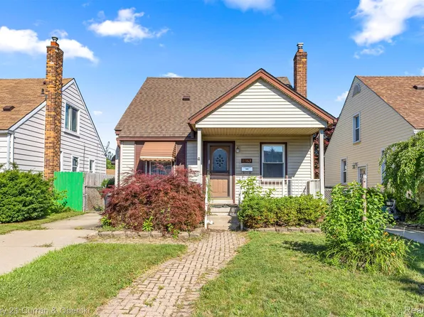 19163 Henry St, Melvindale, MI 48122