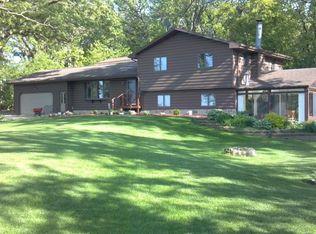 75759 240th St, Albert Lea, MN 56007