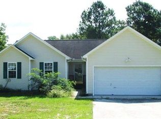 212 Core Rd, Richlands, NC 28574