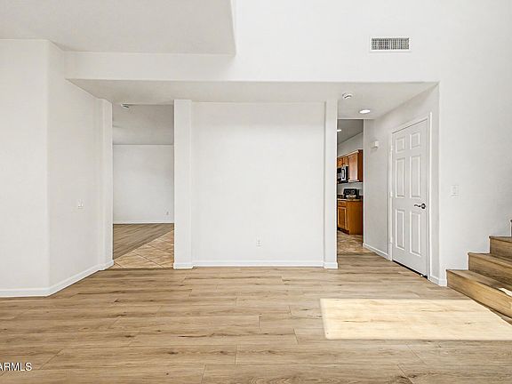 5th image of 11601 W HILL Drive