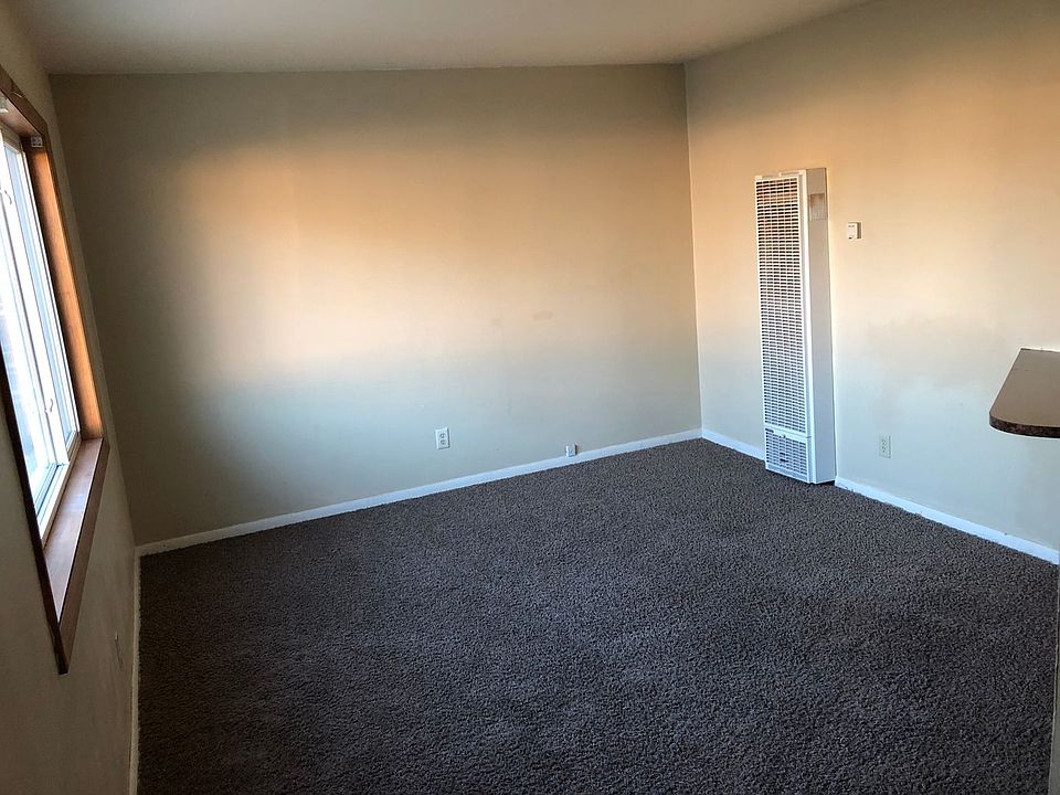 1st image of 5019 N Hopkins St #21