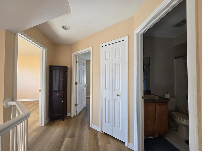 42510 Pinehurst Dr — Photo 12