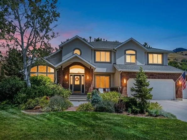 8967 S Cobble Canyon Ln, Sandy, UT 84093