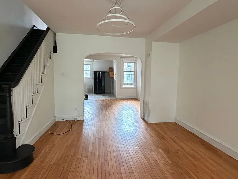 745 Smylie Rd — Photo 2