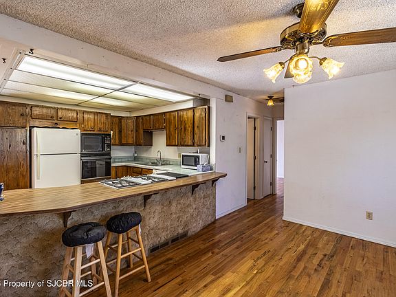 3rd image of 2620 E 24th St