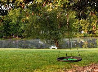 325 Calinda Dr, Thomasville, NC 27360