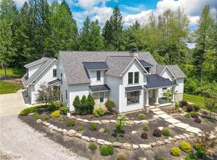 7824 E Washington St, Chagrin Falls, OH 44023
