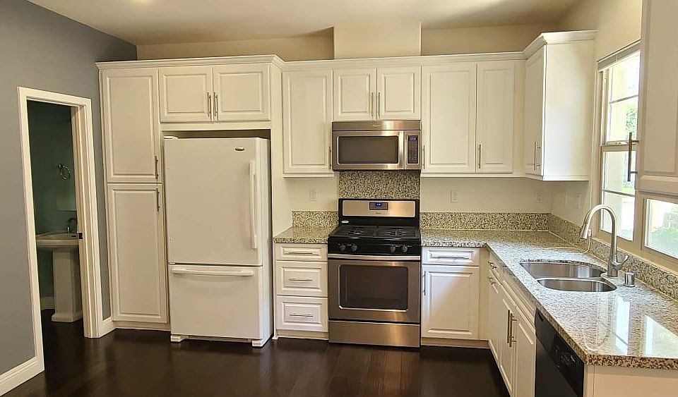 1st image of 660 S Casita St