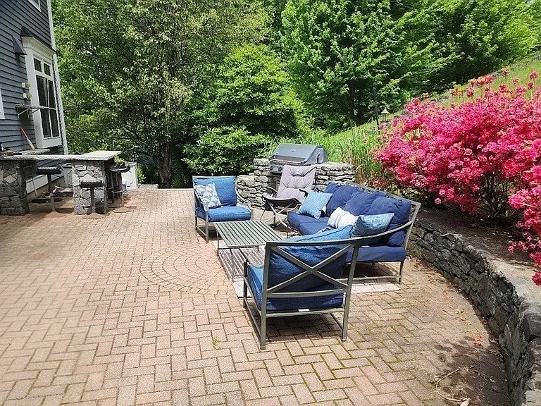 5 Robin Dr #5 — Photo 19