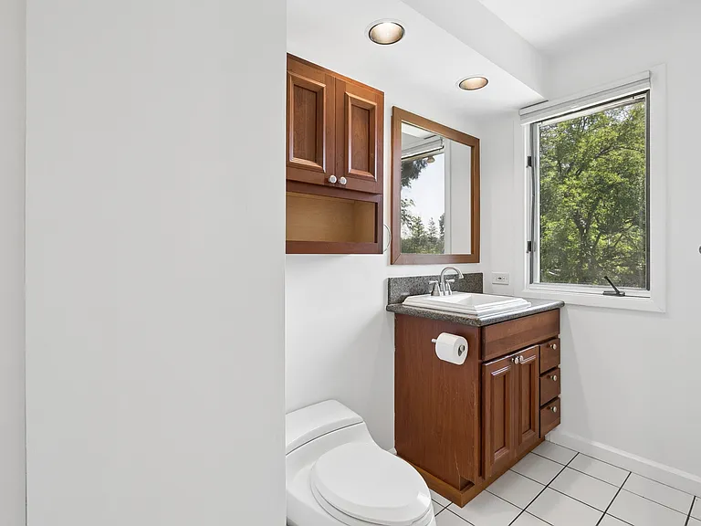 33575 N Lake Shore Dr #2 — Photo 6