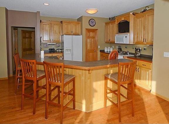 3rd image of 20709 207th Street Cir N