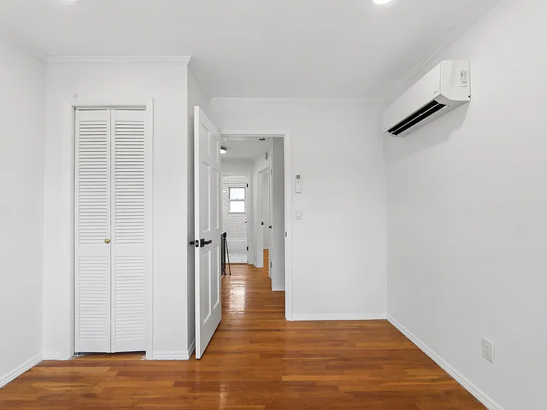 81 Cortlandt Pl — Photo 22