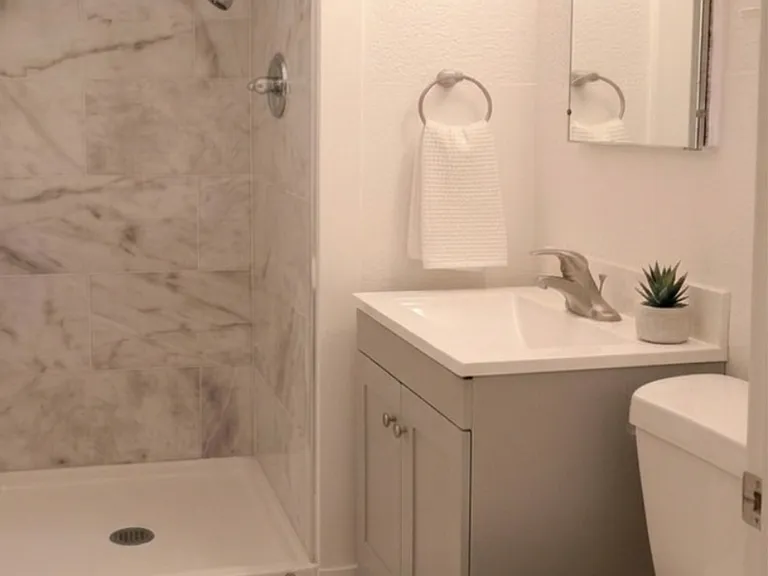 604 Emmet St #5 — Photo 1