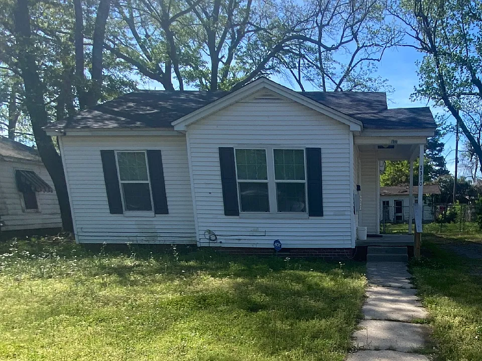 2310 W 25th Ave