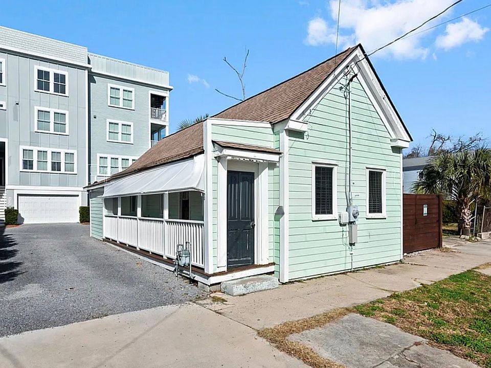 1st image of 134 Tanglewood Dr