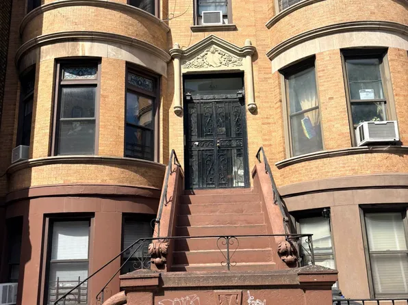 461 15th St #2, Brooklyn, NY 11215