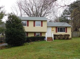 4805 Fairlake Ln, Glen Allen, VA 23060