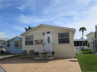 1021 Nettles Blvd, Jensen Beach, FL 34957