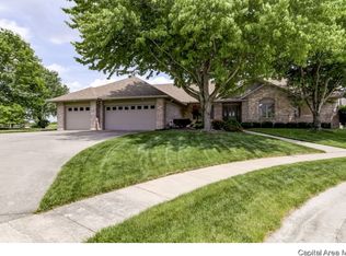5008 Foxfire Ct, Springfield, IL 62711