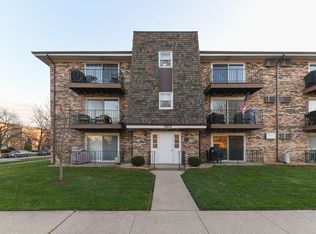 7101 98th St APT 201, Chicago Ridge, IL 60415