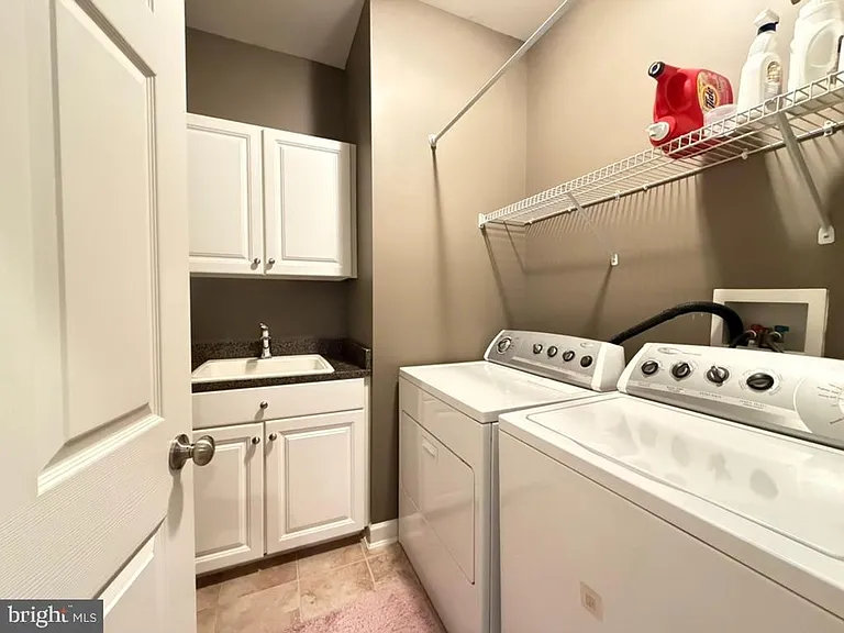 9804 Anvil Ct — Photo 19